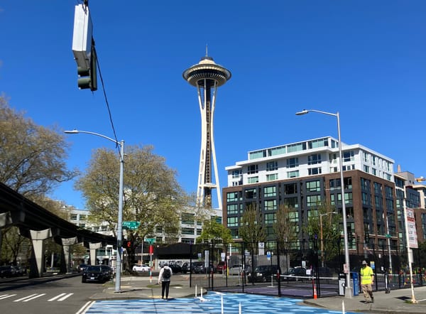 Photo of Seattle's Space Needle.